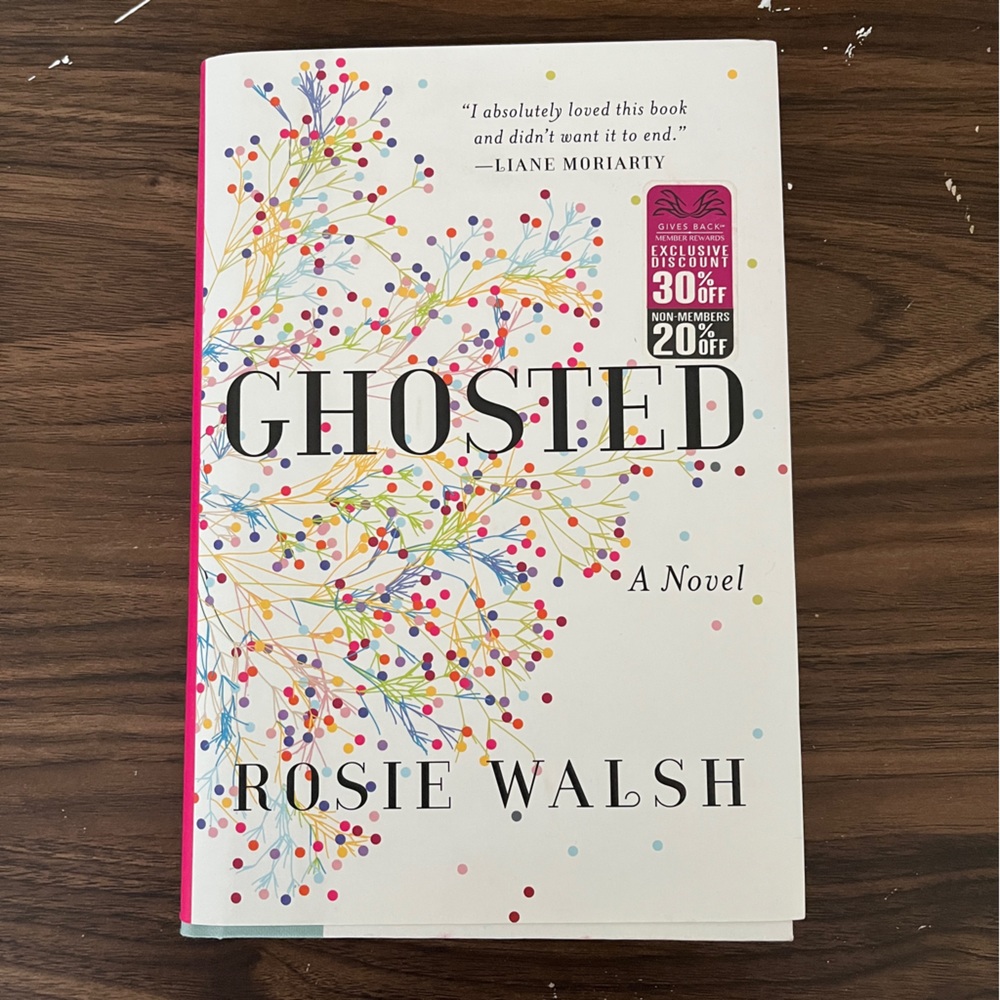 Ghosted by Rosie Walsh